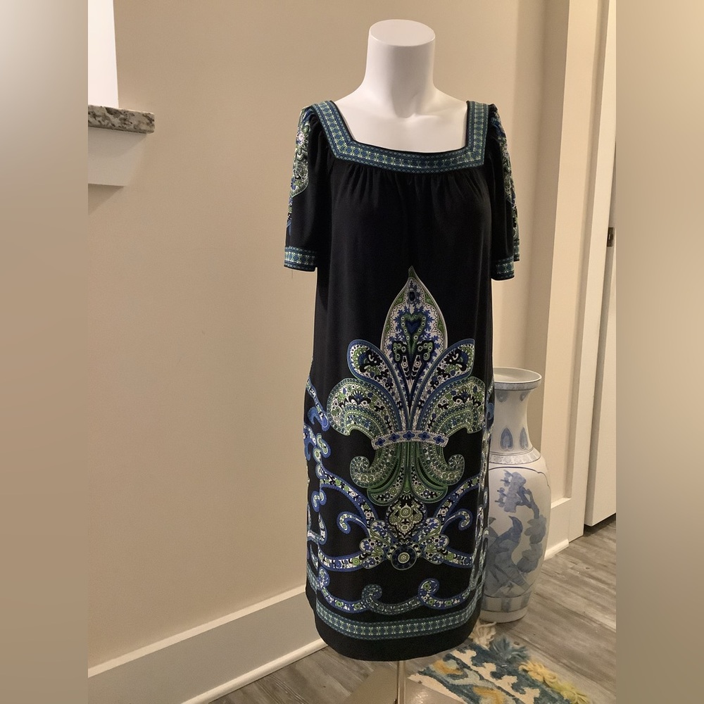 Signature London Style Casual Black Dress - Size M